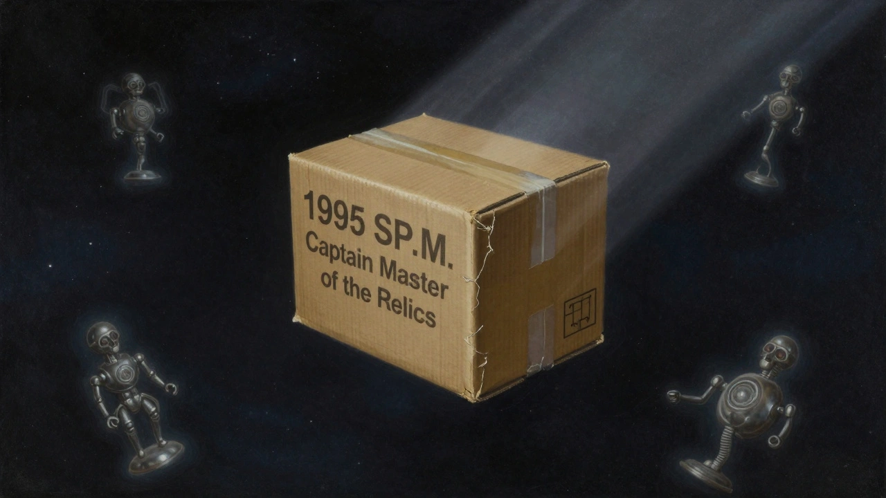 Ветхая коробка модели SP.M. Captain 1995 года парит в космосе, окружённая призрачными силуэтами исчезнувших металлических фигурок.