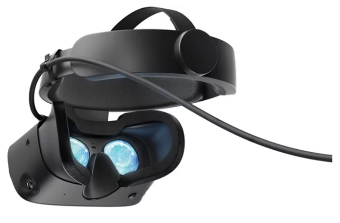 Современный VR-шлем Oculus Rift S