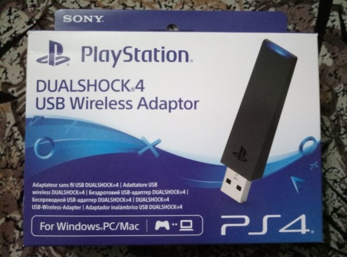 Самый удобный способ подключения Dualshok 4 к компьютеру использование оригинального Bluetooth адаптера DualShock 4 USB Wireless Adapter от компании Sony