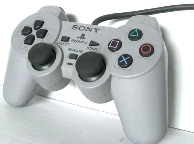 История Sony PlayStation - 19 игровых приставок